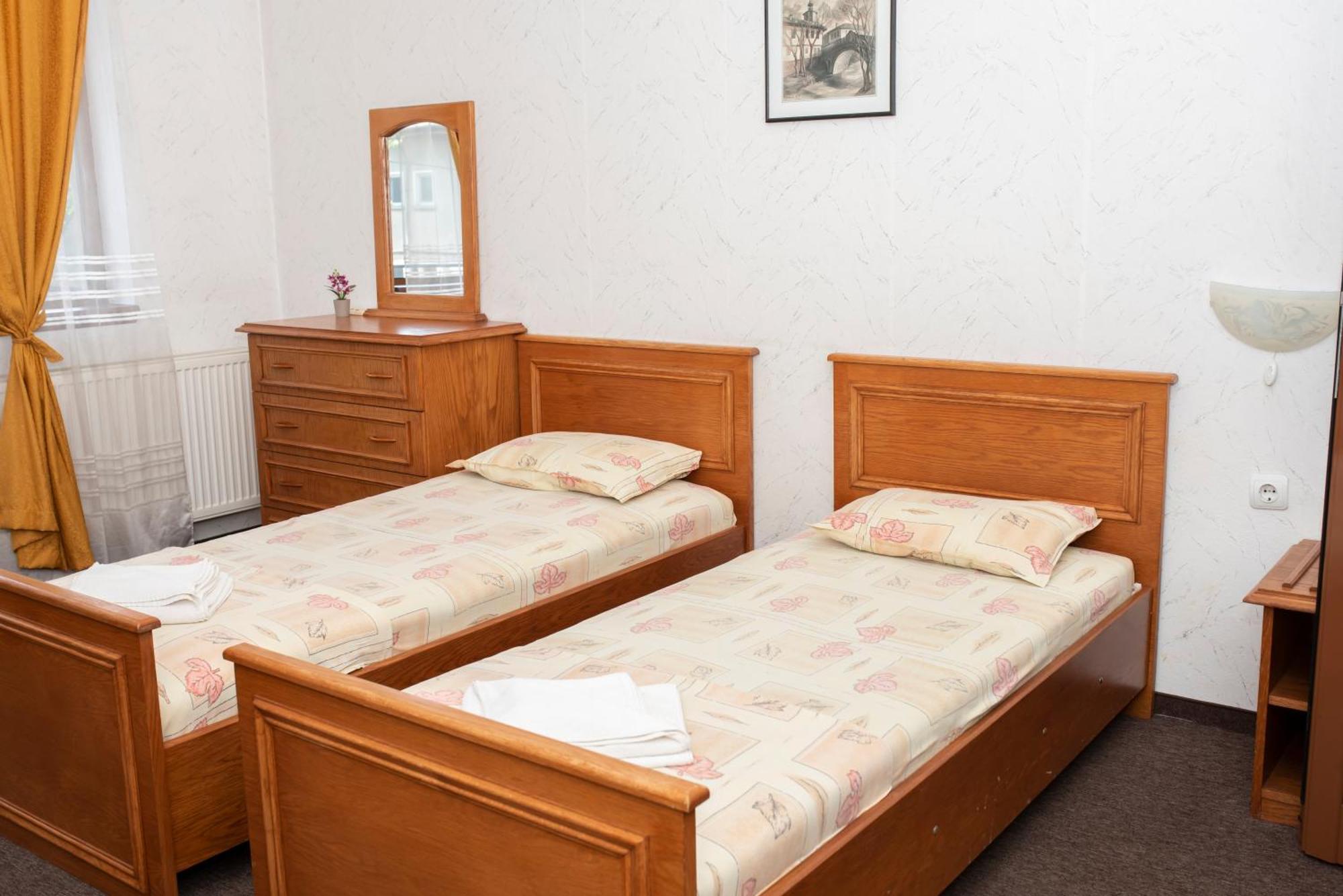 Комплекс Плавис Tryavna Extérieur photo