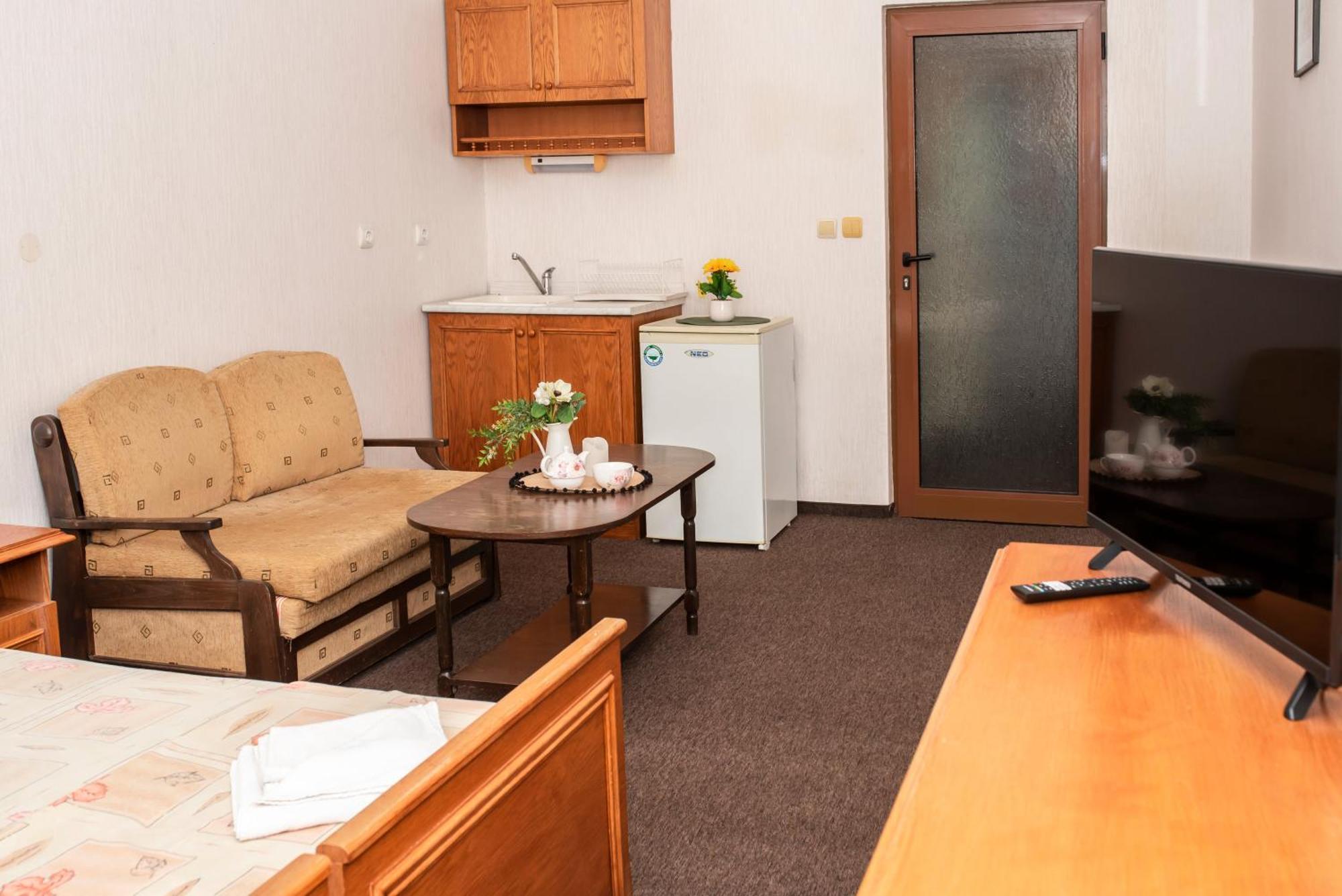 Комплекс Плавис Tryavna Extérieur photo
